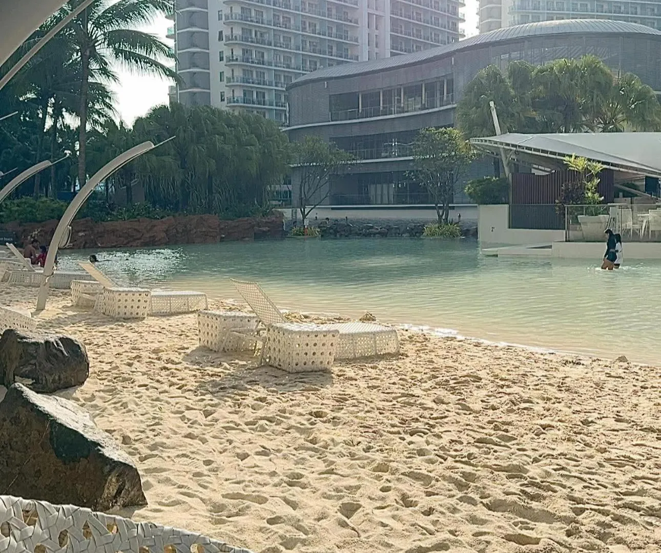 Apartment Serene Cove Azure Manila