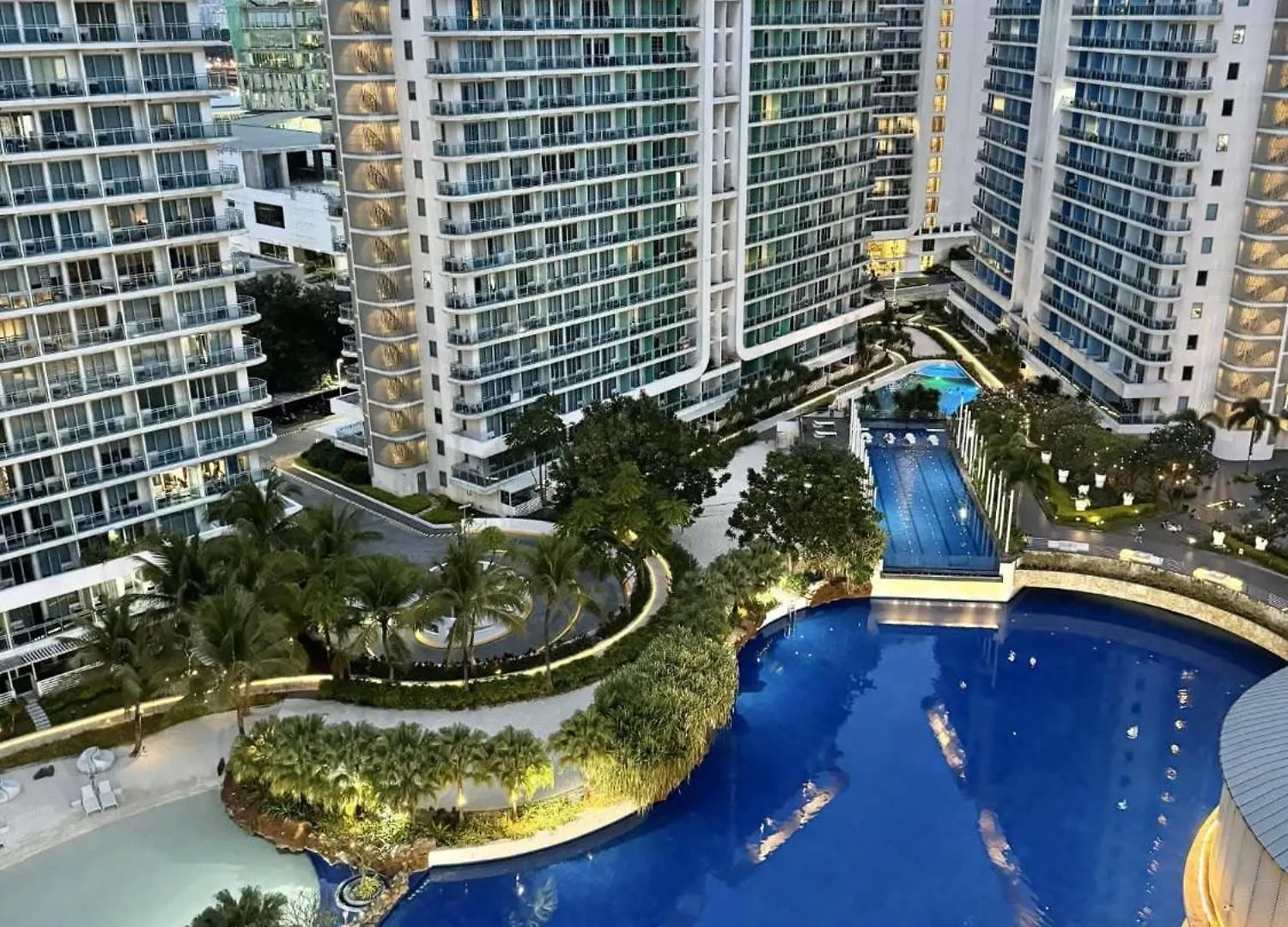 Serene Cove Azure Manila